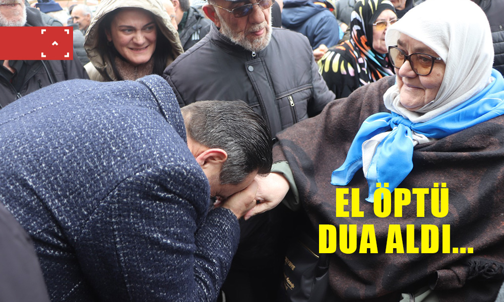 YANMAZ, UMRE YOLCULARINI UĞURLADI… EL ÖPTÜ, DUA ALDI…